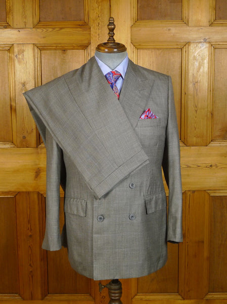 23/0788 immaculate 2009 henry rose savile row bespoke loro piana 93% cashmere & 7% silk grey / royal blue d/b pow check 3-piece suit 40-41 short to regular