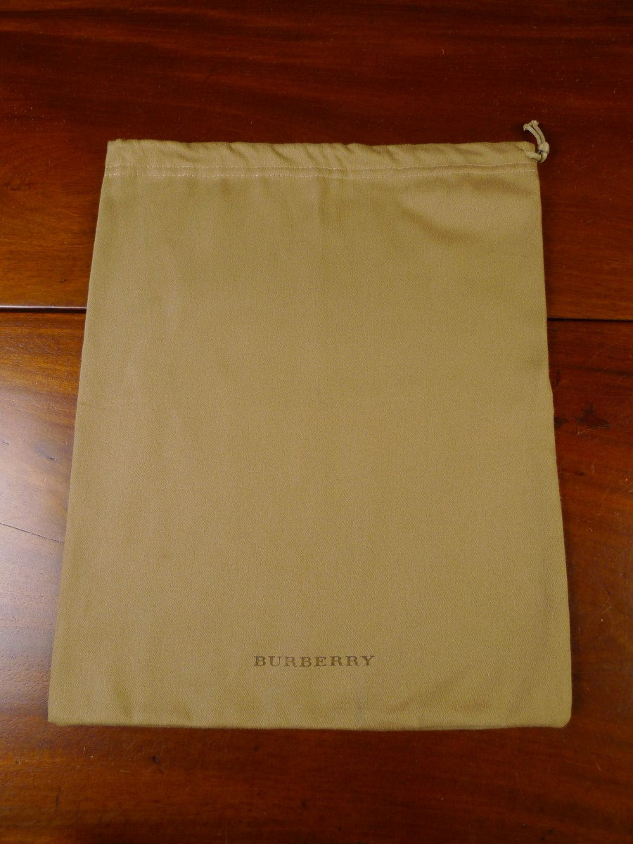 23/0924 immaculate woven cotton tan burberry shoe pair bag