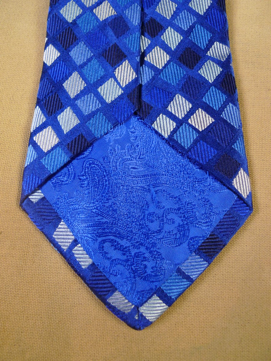 24/0287 new & unworn turnbull & asser Jermyn St. blue geometric pattern 100% silk tie