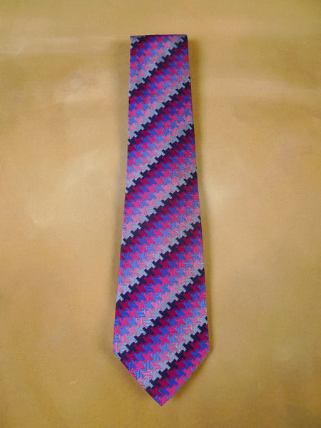 24/0270 new & unworn turnbull & asser Jermyn St. blue pink maroon geometric pattern 100% silk tie