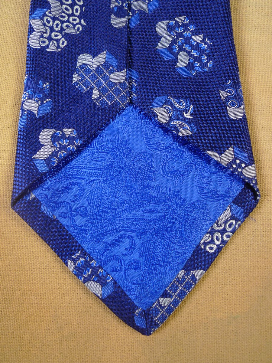 24/0289 new & unworn turnbull & asser Jermyn St. blue jigsaw pattern 100% silk tie