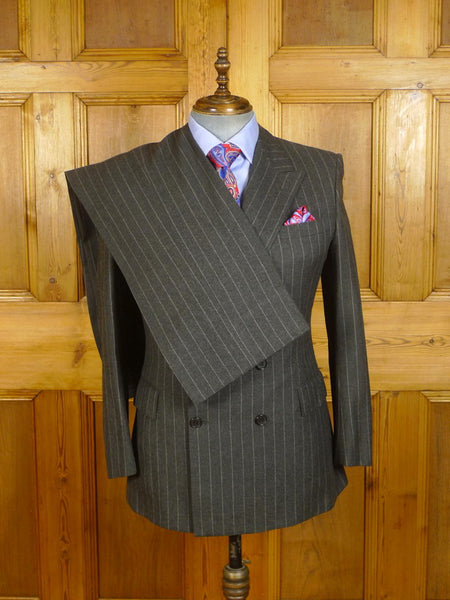 24/0331 immaculate vintage huntsman savile row grey rope-stripe worsted flannel d/b suit 40 regular