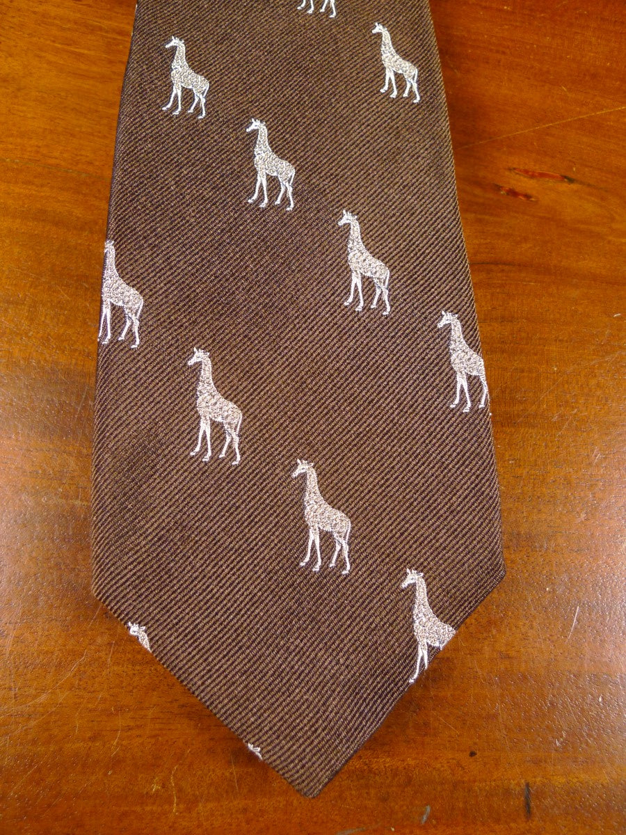 24/0407 New william & son brown giraffe pattern 100% silk tie