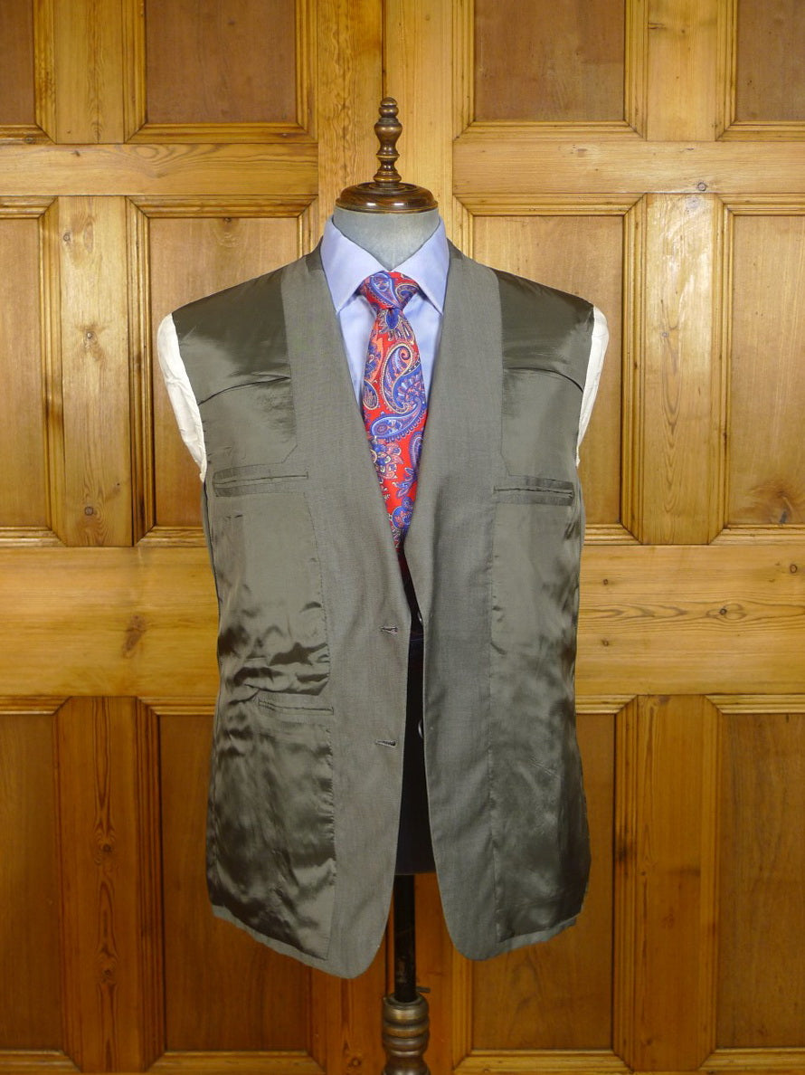 23/0734 immaculate 2006 doug hayward savile row bespoke grey wool & mohair suit 40 regular