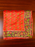 24/0125 immaculate red green floral pattern silk pocket square