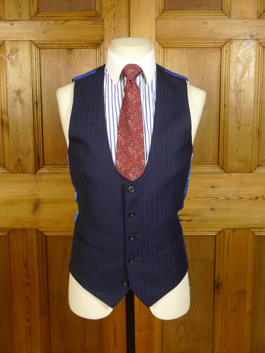 24/0073 Magee navy blue pin-stripe 3-piece wool suit 38 regular