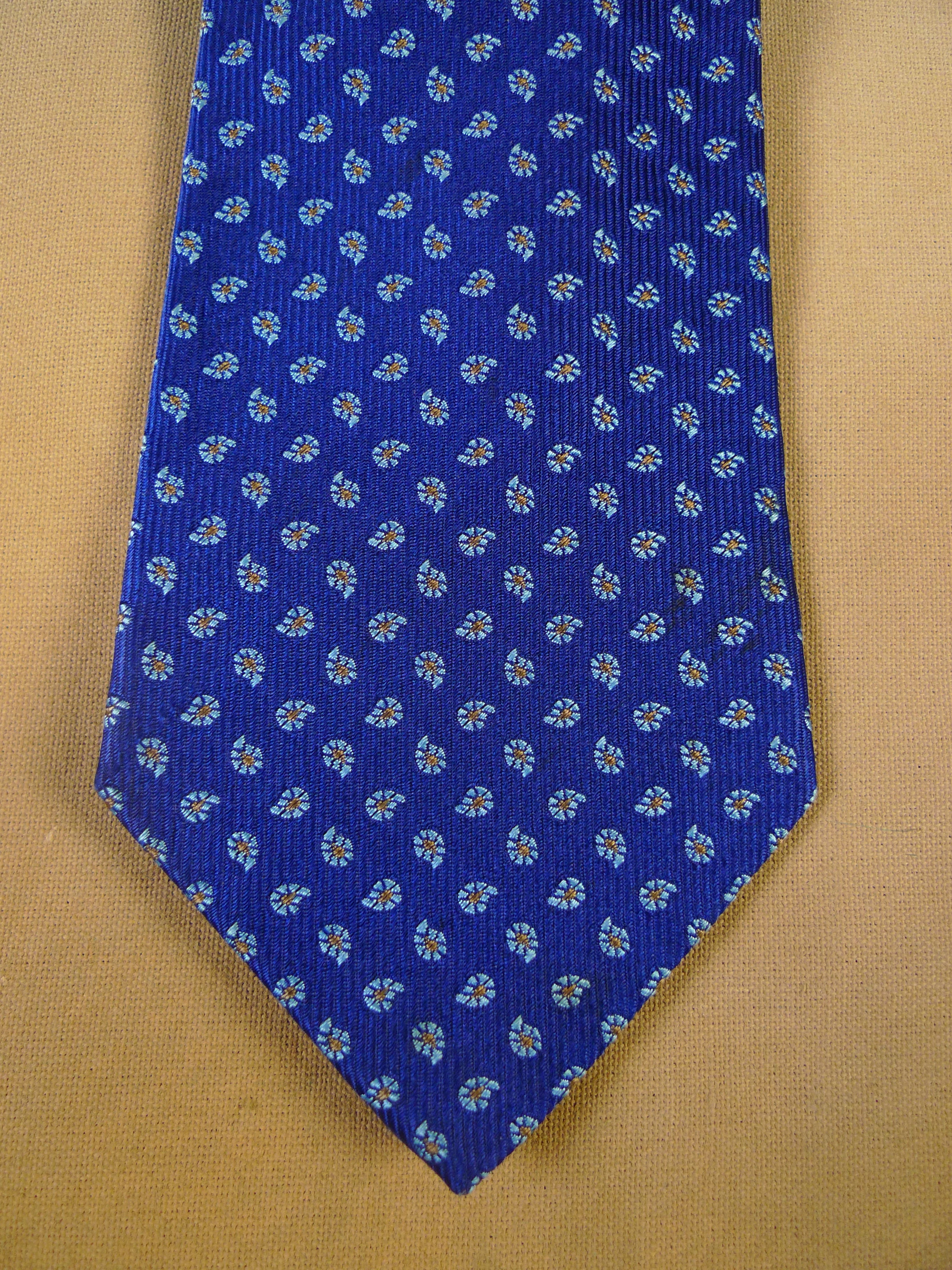 24/0111 immaculate turnbull & asser blue paisley pattern 100% silk tie