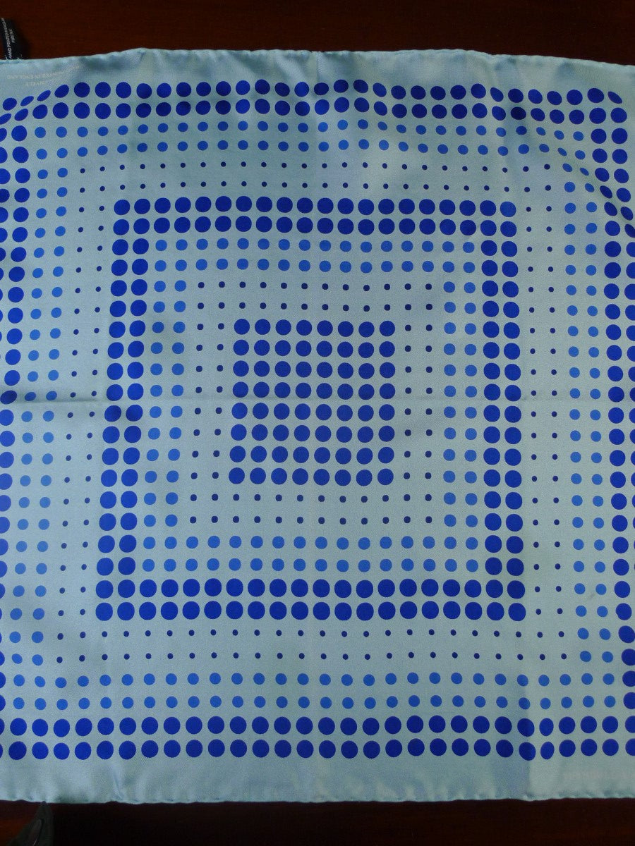 24/0312 Turnbull & asser Jermyn St. blue circle pattern all silk pocket square