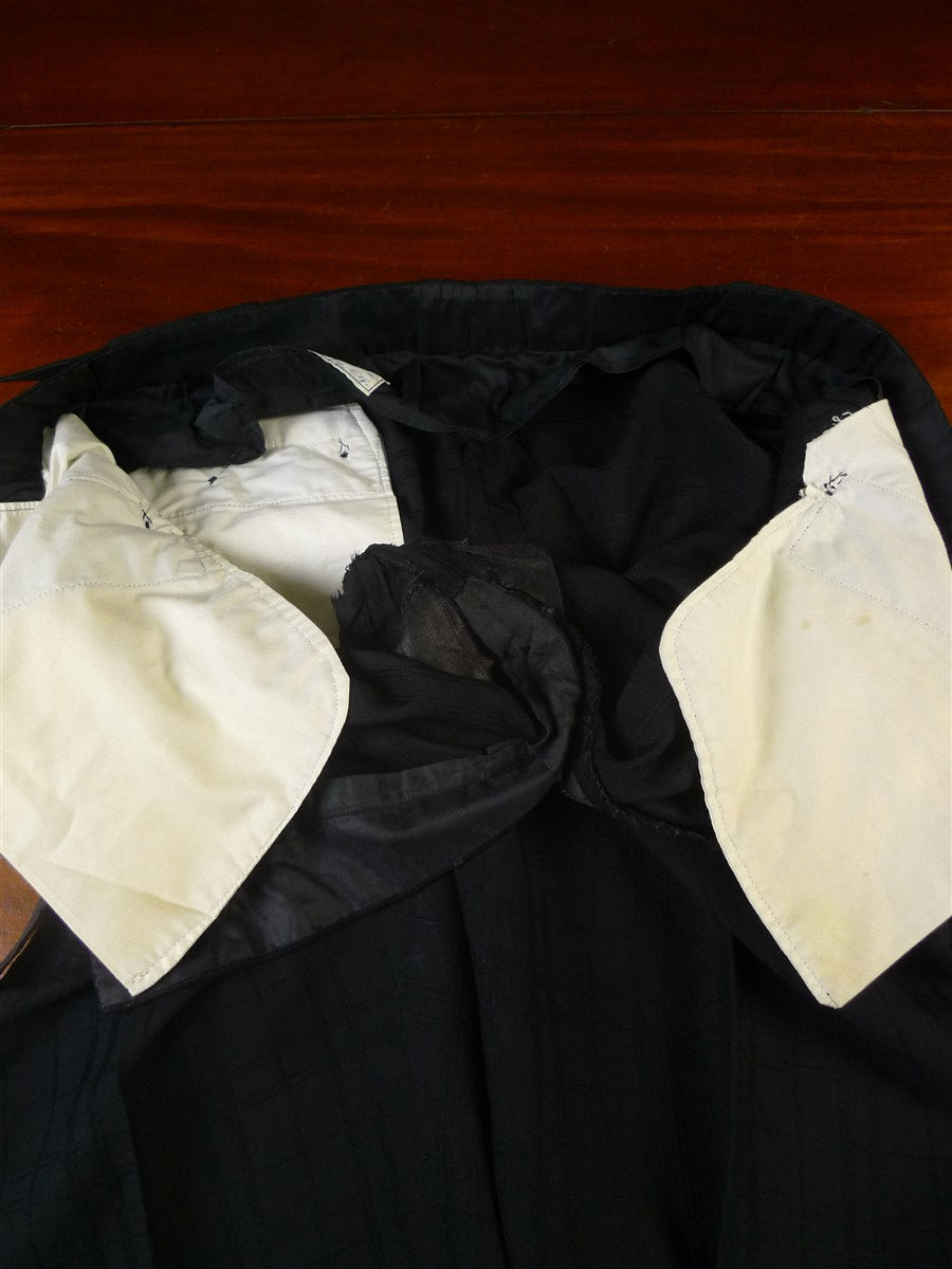 24/1069 wonderful 1974 cyril a castle savile row conduit st black wool silk mohair textured check suit 44 short to regular