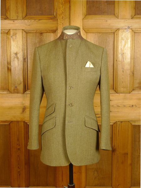 25/0141 harry hall green keepers tweed heavyweight riding / hacking jacket w/ ghillie collar 37-38 short to regular