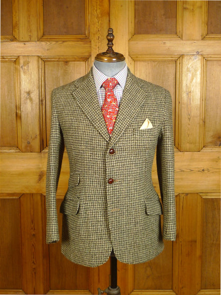 25/0125 superb genuine 1960s vintage green harris tweed jacket w/ original leather buttons 37 short