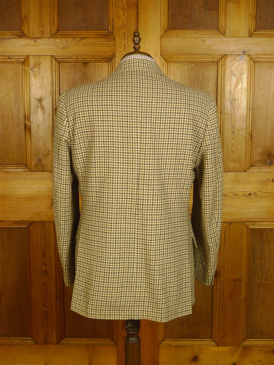 25/0148 immaculate philips & piper lambourne brown houndstooth check tweed sports jacket 45 regular