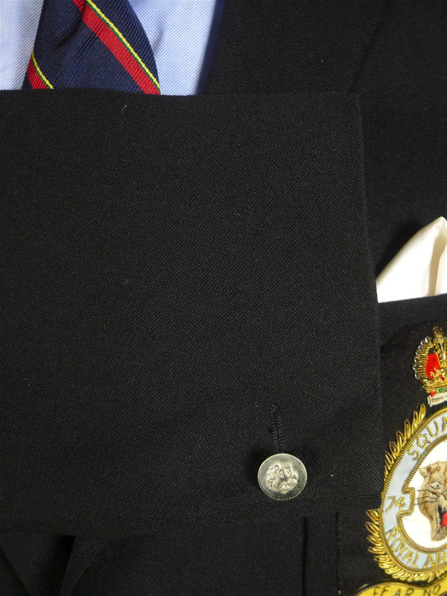 25/0210 genuine BRITISH vintage black worsted blazer w/ RAF tiger sqaudron badge 37-38 short