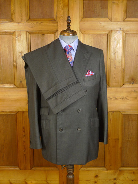 25/0202 gieves & hawkes 2002 savile row bespoke grey d/b worsted suit w/ 2 pair trousers 41 regular