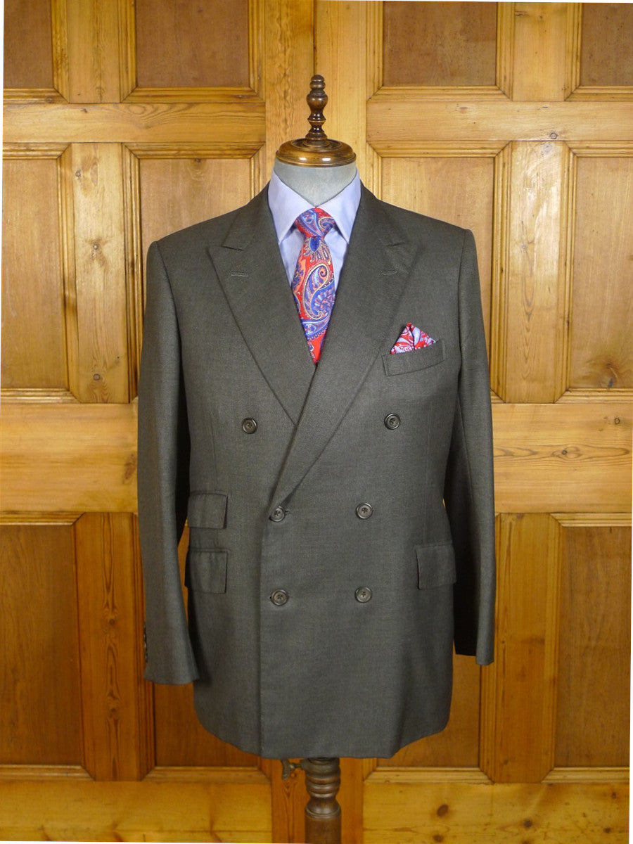 25/0202 gieves & hawkes 2002 savile row bespoke grey d/b worsted suit w/ 2 pair trousers 41 regular