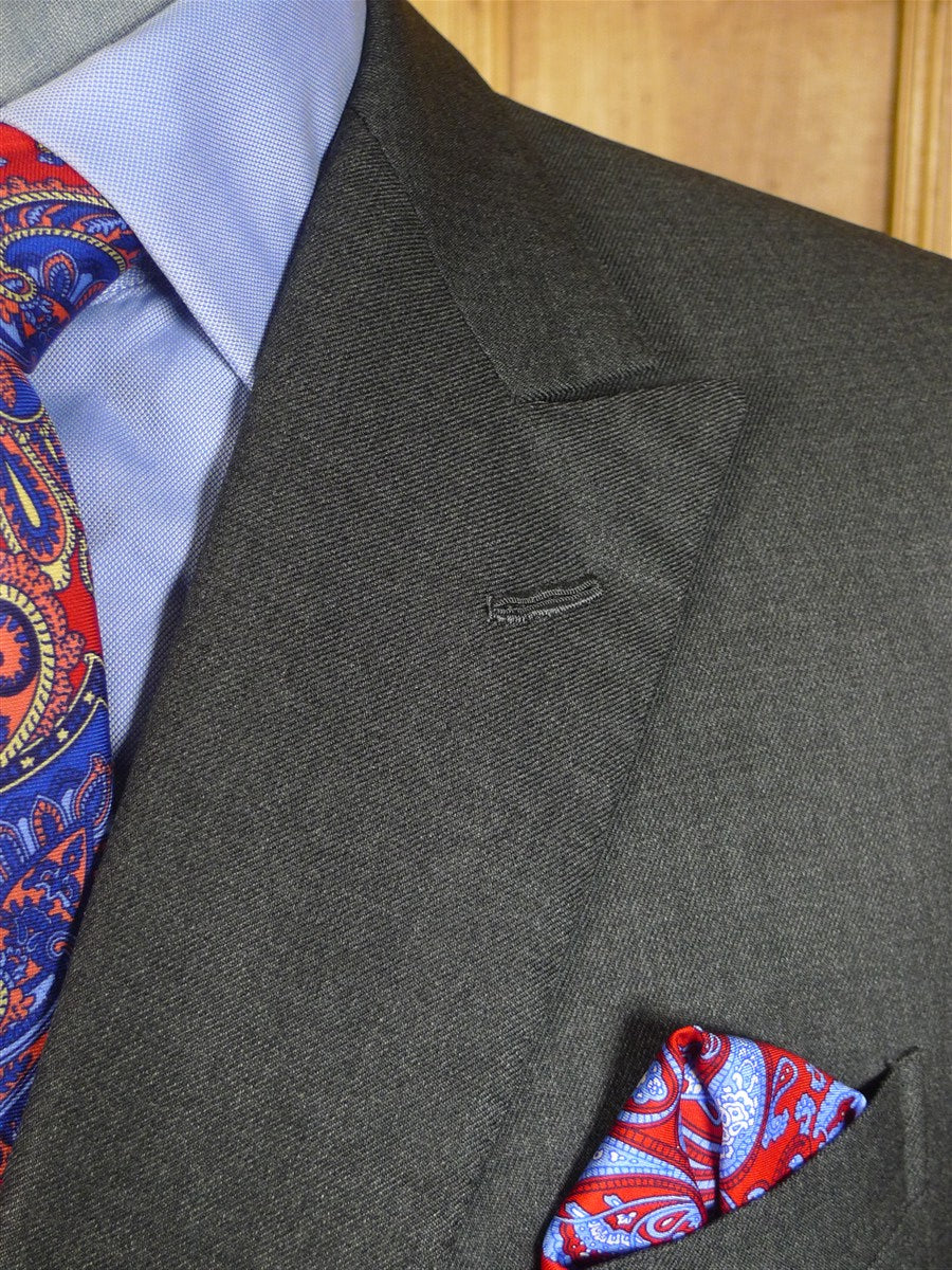 25/0202 gieves & hawkes 2002 savile row bespoke grey d/b worsted suit w/ 2 pair trousers 41 regular