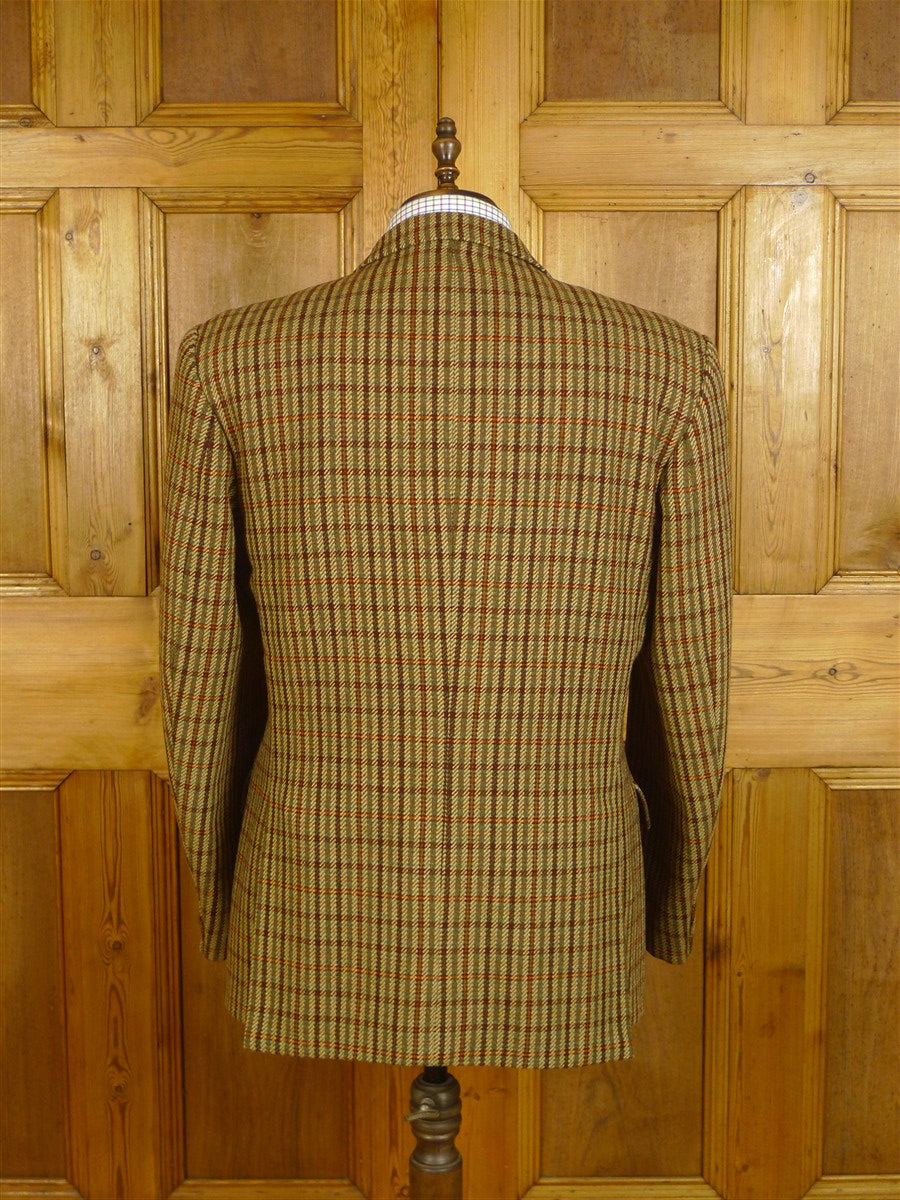 25/0314 immaculate vintage haggart of aberfeldy heavyweight gun check tweed jacket 44 regular to long