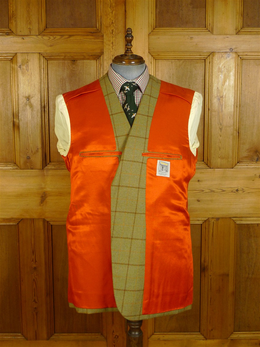 25/0316 exceptional heavyweight bespoke scottish tweed green wp check jacket w/ beautiful detailing 50 long