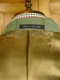 25/0315 vintage haggart of aberfeldy heavyweight green wp check tweed jacket w/ ghillie collar 48 long