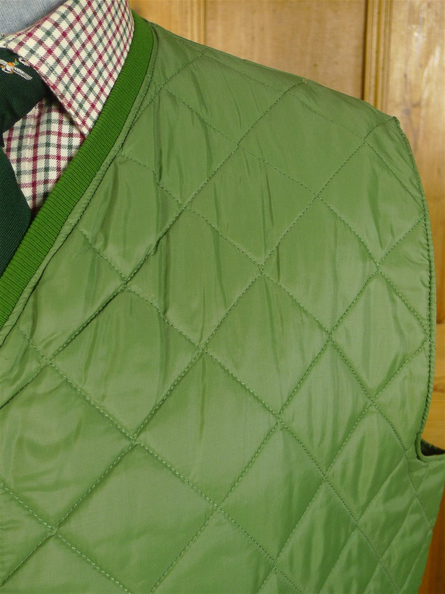 25/0338 immaculate husky green quilted shooting vest gilet 50 long