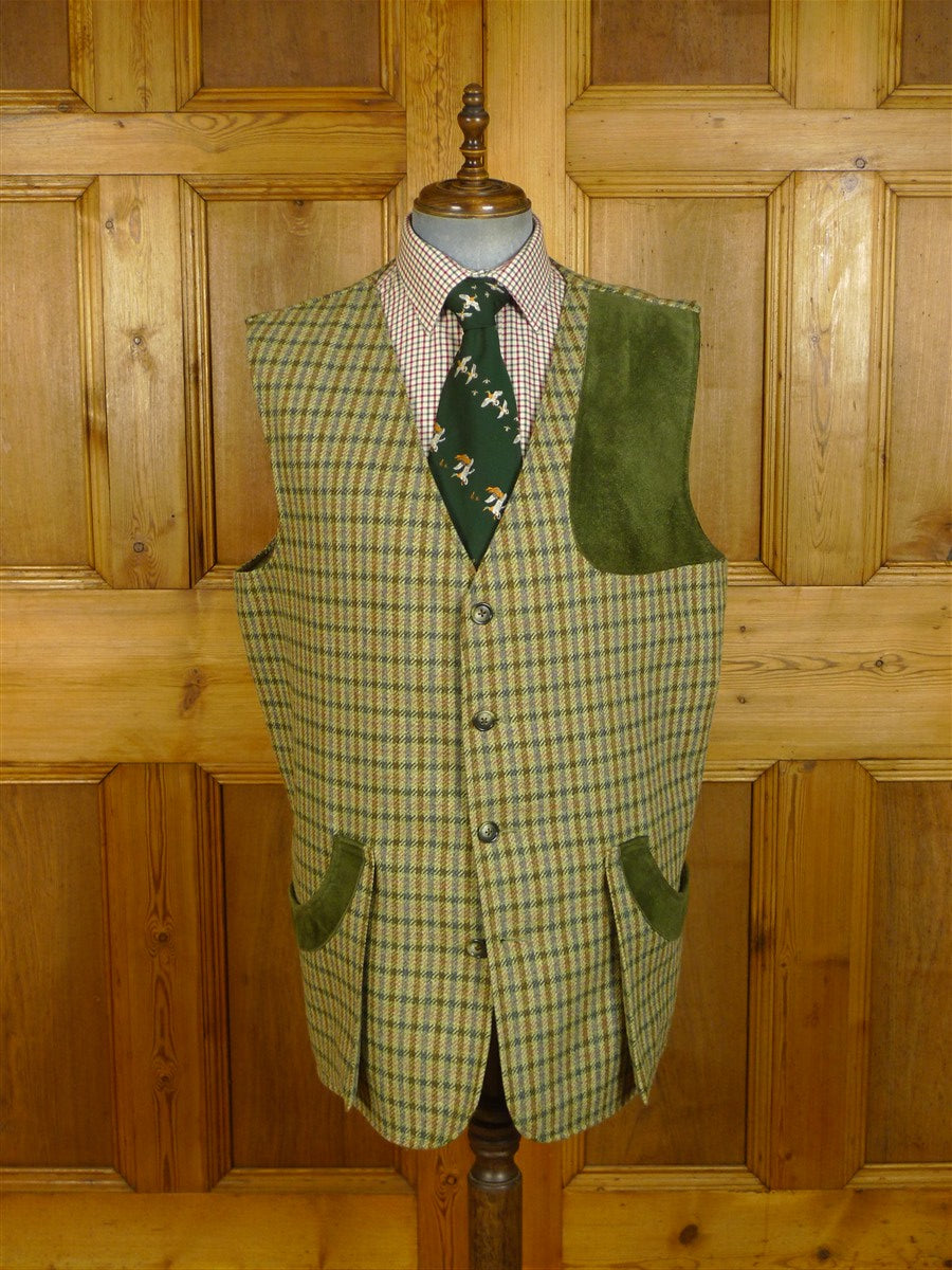 25/0330 near immaculate stewart christie edinburgh heavyweight bespoke green gun check 2-piece tweed shooting suit gilet& breeks 50 long