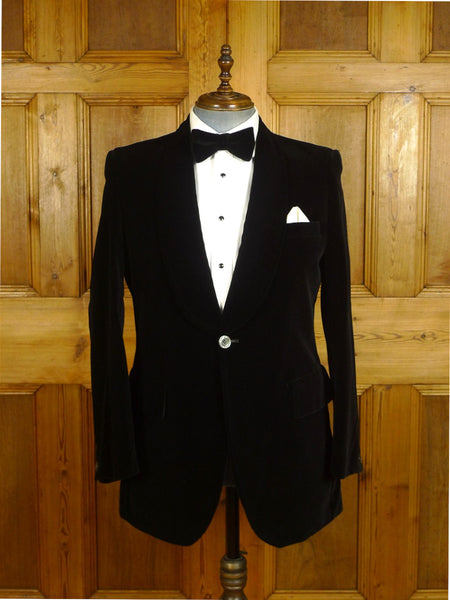 25/0321 immaculate vintage british black shawl lapel cotton velvet evening / dinner / smoking jacket 42 regular