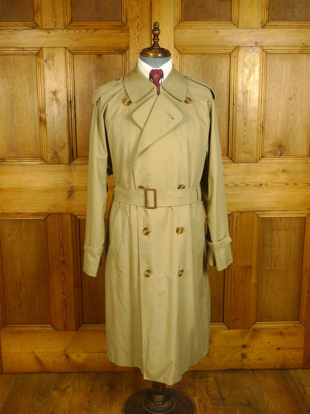 25/0332 immaculate aquascutum stone beige d/b trenchcoat raincoat mac w/ belt 42-44 regular