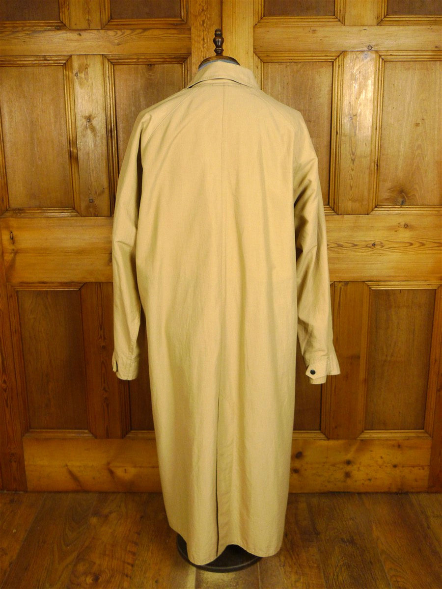 25/0358 immaculate cocoon custom cotton mix raincoat mac w/ detachable liner 52 long (rrp £660)