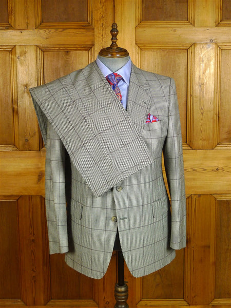 25/0352 immaculate magee tailored gun check worsted twist suit (rrp £550) 39 regular