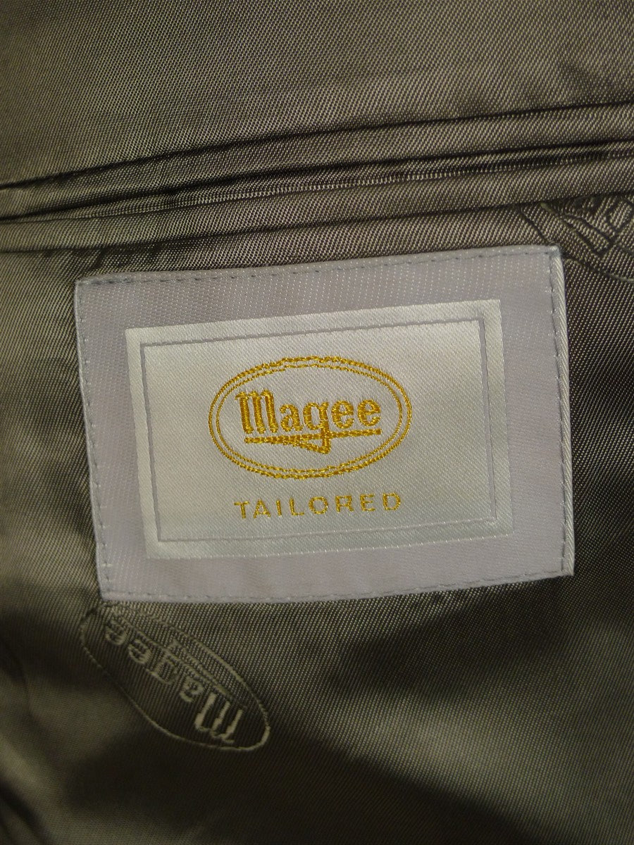 25/0352 immaculate magee tailored gun check worsted twist suit (rrp £550) 39 regular