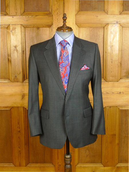 25/0345 immaculate gieves & hawkes savile row glen check wool sports jacket blazer 43 short to regular
