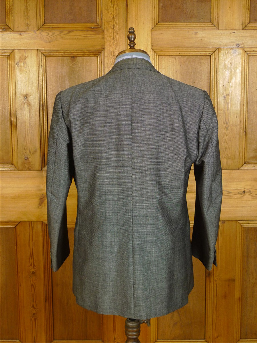 25/0349 vintage british bespoke heavyweight nailhead weave worsted 3-piece suit w/ 2 pair trousers 43-44 short