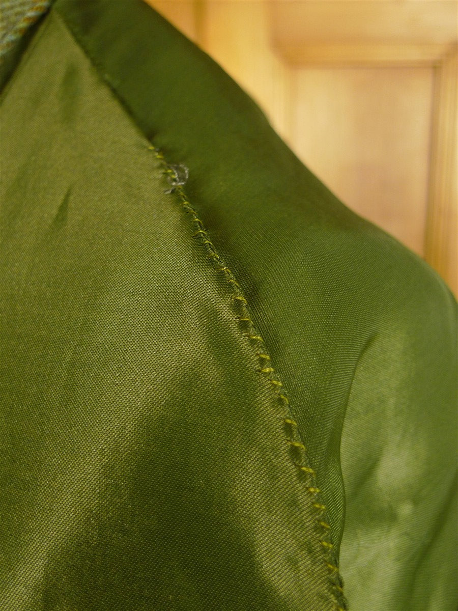 25/0434 superb haggart of aberfeldy heavyweight green wp check shooting coat 36-38