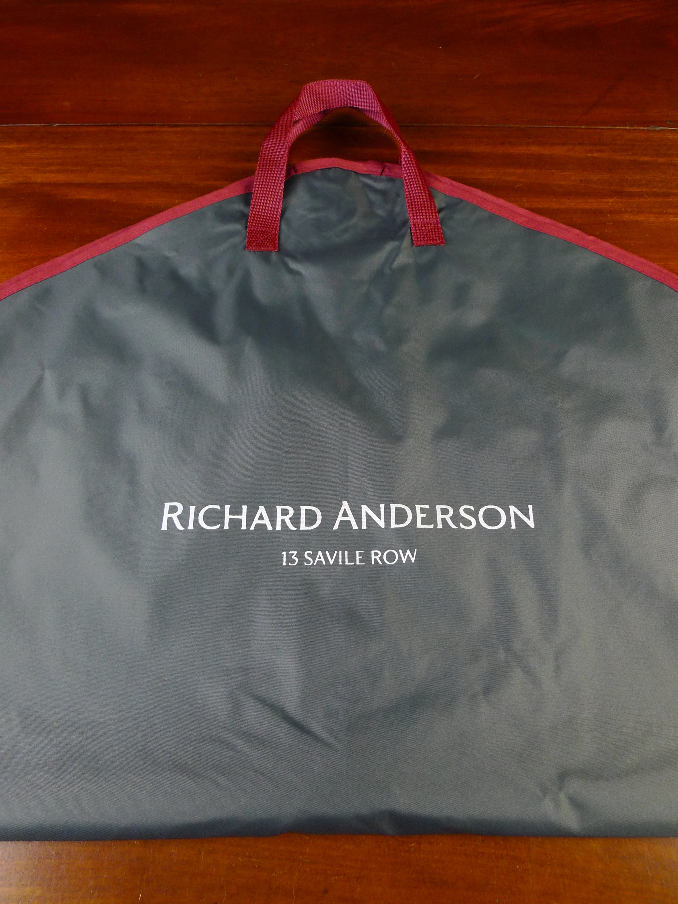 25/0955 richard anderson savile row bespoke grey suit carrier bag