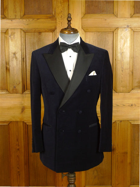 25/0508 immaculate oliver brown london midnight blue d/b velvet smoking / dinner jacket 40-41 regular