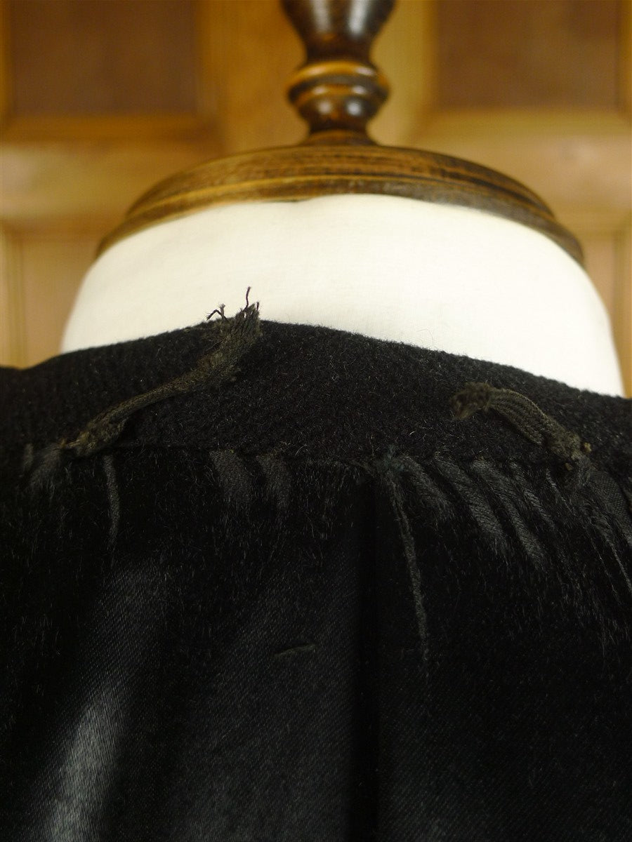 25/0531 superb genuine 1940s 1950s vintage extra-heavy black textured crombie wool d/b overcoat king coat 42-44
