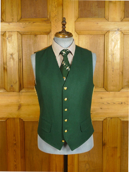 25/0517 immaculate ede & ravenscroft green doeskin wool country waistcoat w/ gold buttons 41
