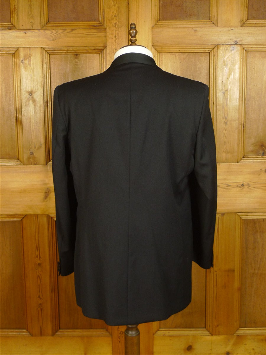 25/0524 immaculate gieves & hawkes savile row black wool dinner suit 46 regular