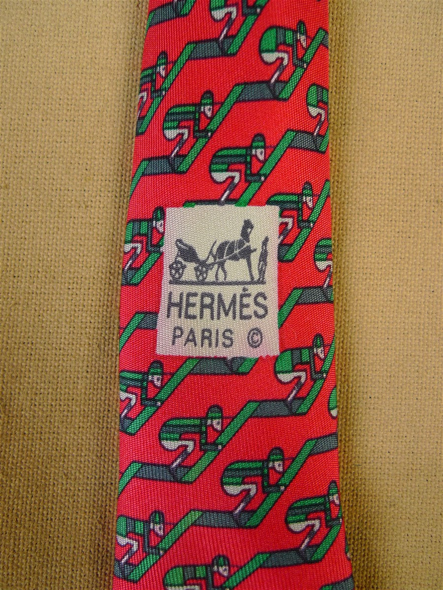 25/0602 near immaculate hermes limited edition for martell 1993 grand national silk tie w/ box