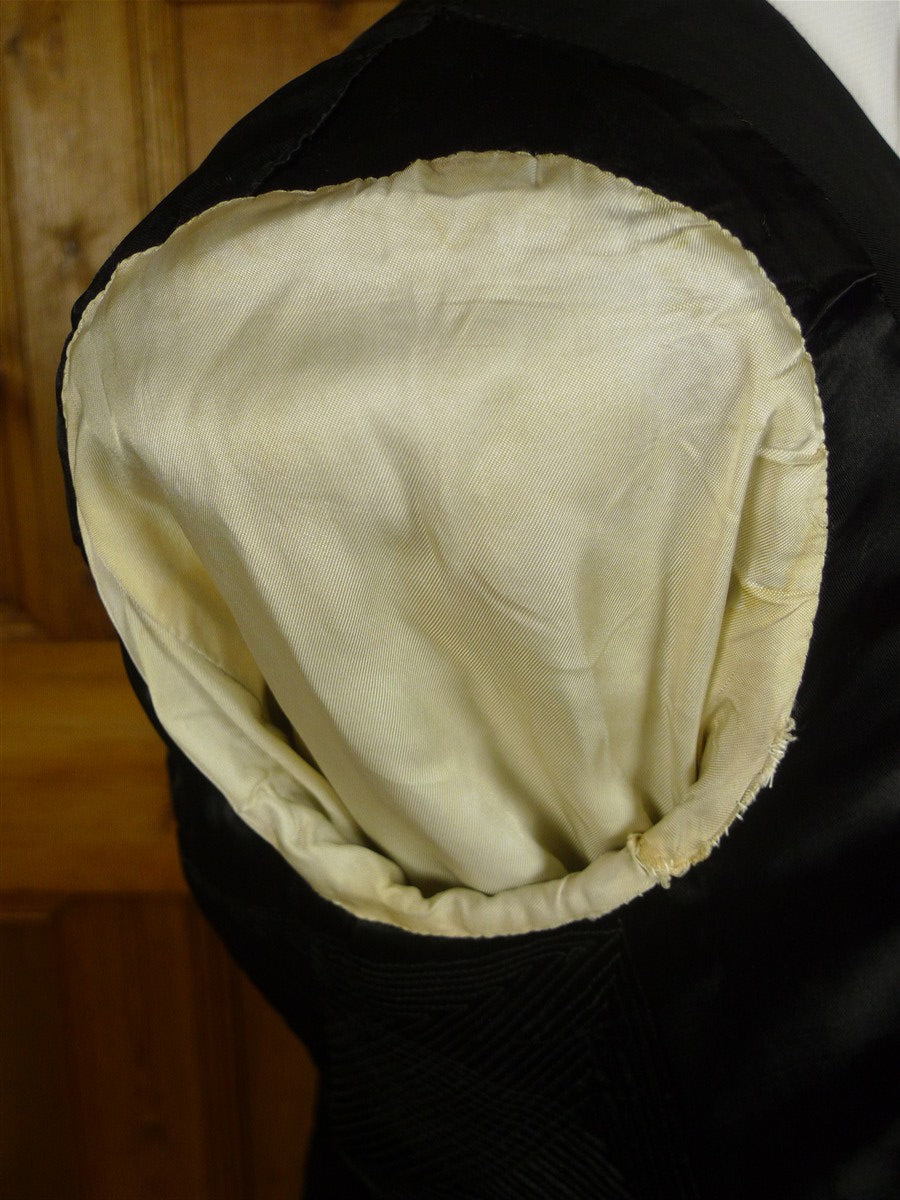 25/0625 vintage 1935 city of london bespoke black barathea evening tailcoat 37-38 regular to long