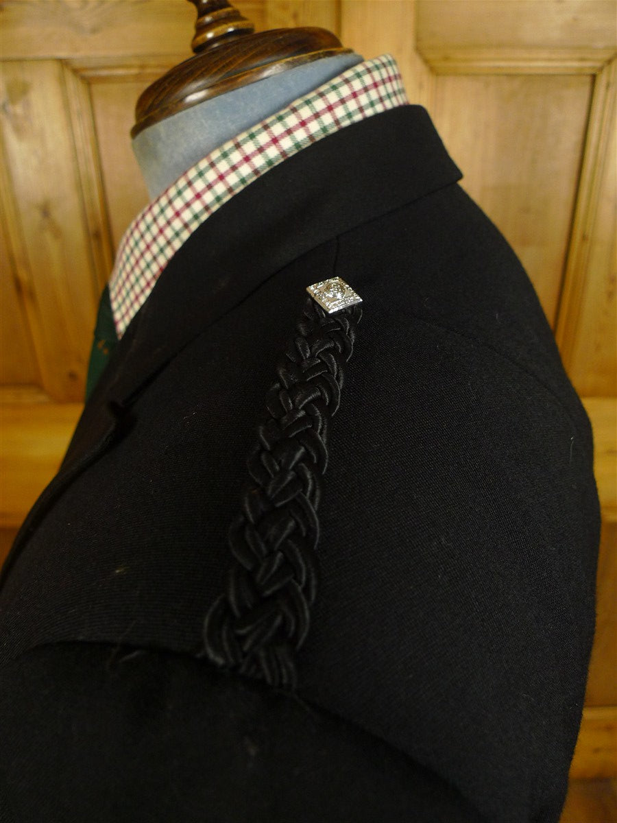 25/0666 vintage black barathea wool prince charlie kilt jacket 44 regular