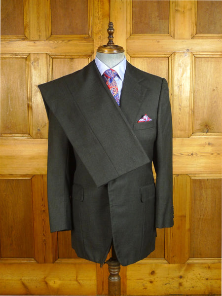 25/0677 brian staples savile row bespoke grey worsted suit 40 long