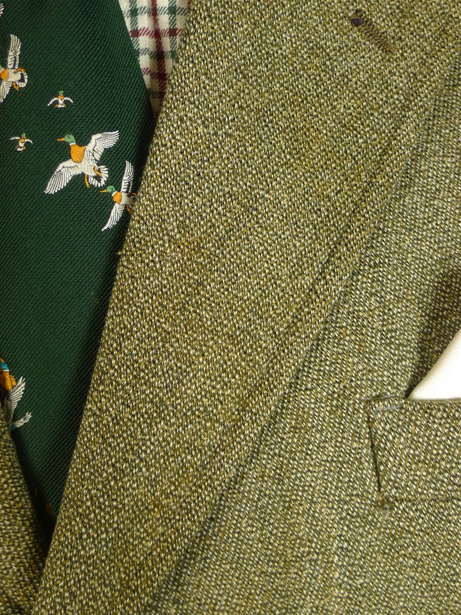 25/0689 harry hall heavyweight green keepers tweed jacket w/ ghillie collar 43 regular