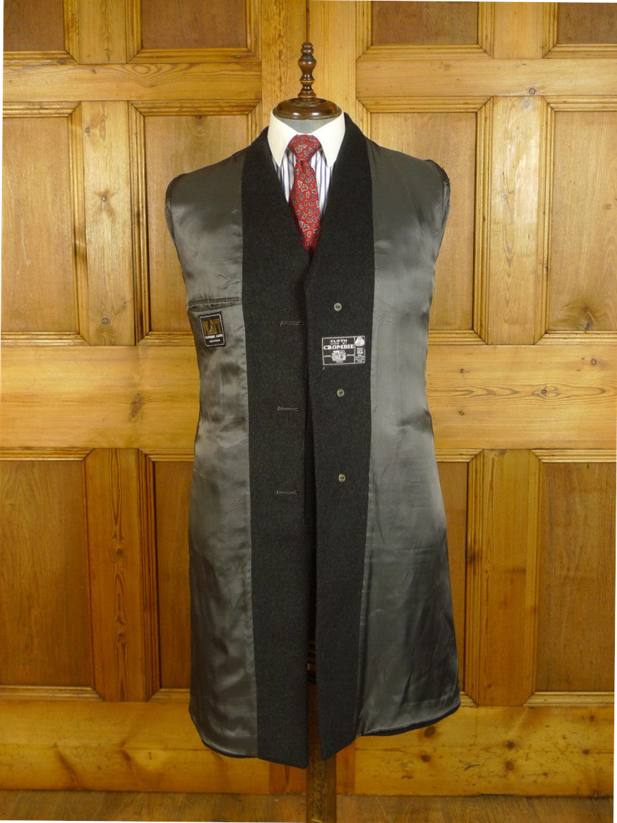 25/0703 immaculate genuine vintage grey crombie wool overcoat 38-39