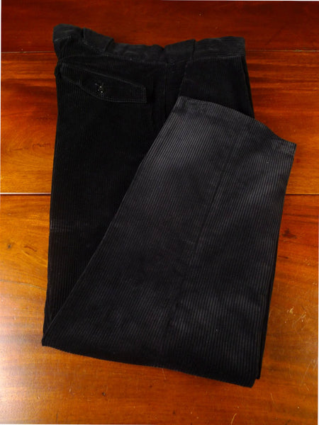 25/0724 immaculate haggart of aberfeldy black high-rise corduroy trouser 36 short