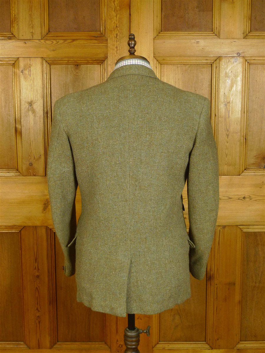 25/0741 wonderful vintage green harris tweed jacket for goodwood revival 39-40 short to regular