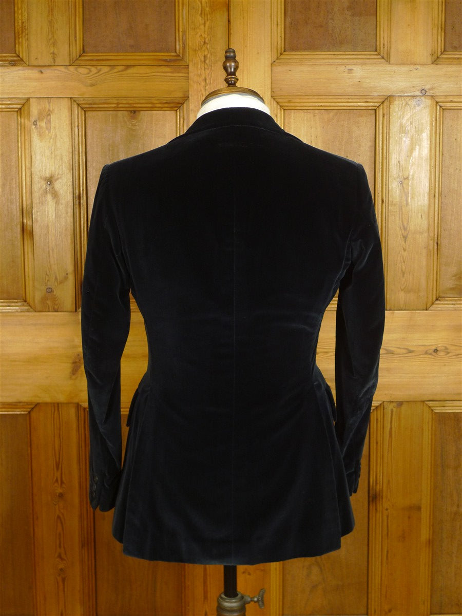 25/0768 vintage major fulham road bespoke blue black silk-velvet evening smoking jacket 37 short