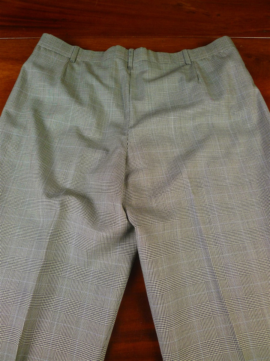 25/0776 immaculate huntsman 1998 savile row bespoke grey / blue prince of wales check worsted suit 42 regular