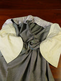 25/0776 immaculate huntsman 1998 savile row bespoke grey / blue prince of wales check worsted suit 42 regular