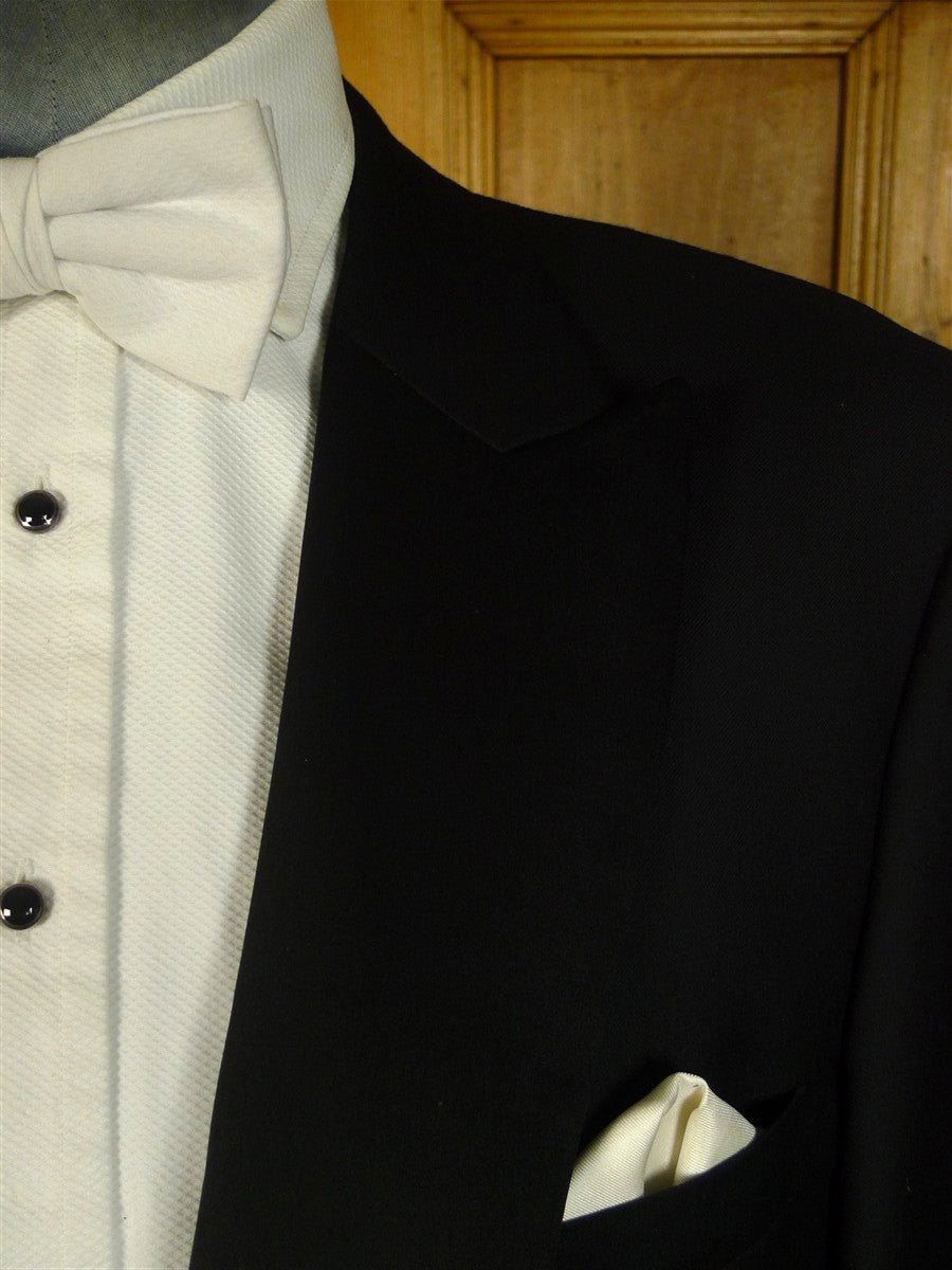 25/0786 immaculate quality 100% wool black evening tailcoat 46 long